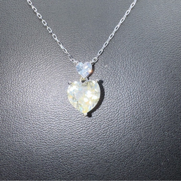 14k 3.5ct Canary Heart Necklace - Picture 10 of 11
